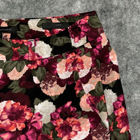 Banana Republic Pants Women's 4P Avery Allover Flower Print Cropped Multi - Picture 14 of 16